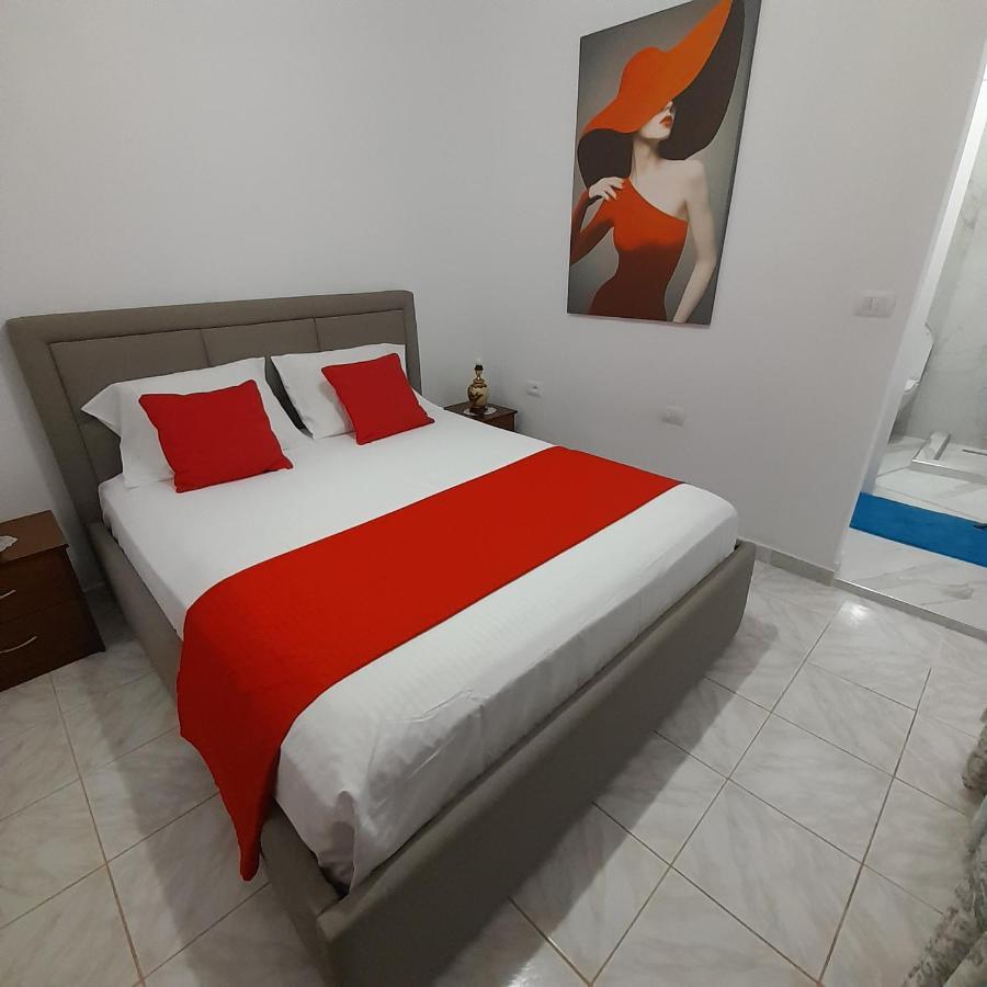 Luxury Dennis Home Sarandë 외부 사진